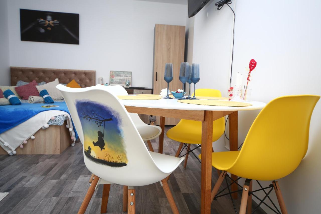 B&M Apartment Braşov Dış mekan fotoğraf